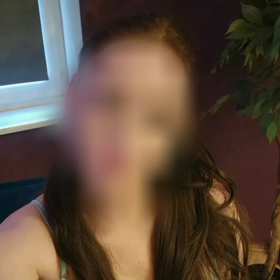Jasmin, 31