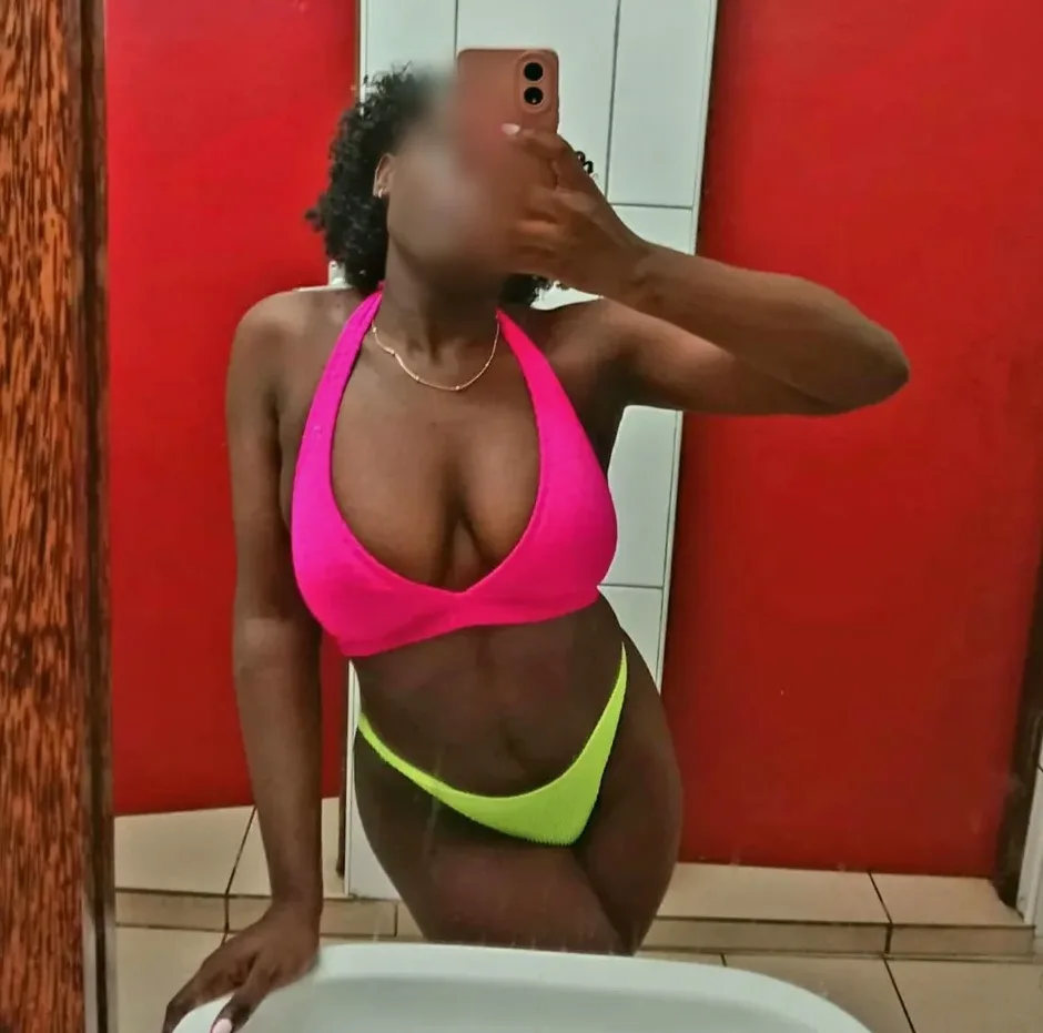 Lotta, 30
